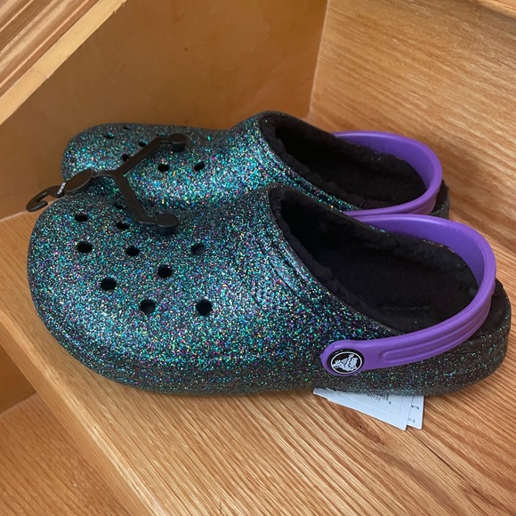 Crocs classic glitter lined clog - youth size 4 - Picture 6 of 6